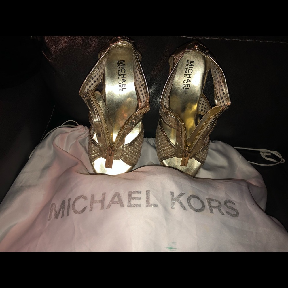 Sandals - Picture 5 of 6